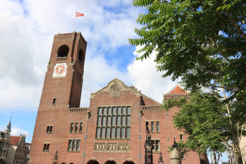 Amsterdam historic building. Building designed by the great Dutch architect. Beurs van Berlag - MyVideoimage.com | Foto stock & Video footage