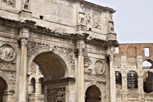 Arch of Constantine. Rome. Detail of the Arch of Constantine. The arch is located near the Colosseum and is designed to commemorate the victory of Constantine against Maxentius. - MyVideoimage.com | Foto stock & Video footage