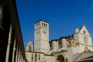 Assisi, San Francesco church. Church of San Francesco in Assisi. The basilica built in Gothic style consists of a lower and an upper church. - MyVideoimage.com | Foto stock & Video footage