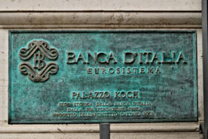 Banca d’Italia, Roma. Targa della sede centrale. License plate of the Bank of Italy headquarters in Rome. Foto royalty-free - MyVideoimage.com | Foto stock & Video footage