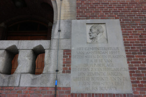 Beurs van Berlage. Building designed by the great Dutch architect. Beurs van Berlag - MyVideoimage.com | Foto stock & Video footage