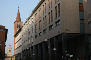 Buildings in via Milano in Busto Arsizio. Along the main street of the historic center of Busto there are buildings built starting from the 1950s. - MyVideoimage.com | Foto stock & Video footage