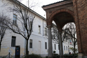 Busto Arsizio. Town Hall of Busto Arsizio and in the foreground the church of the civic temple of Santâ€™Anna. - MyVideoimage.com | Foto stock & Video footage