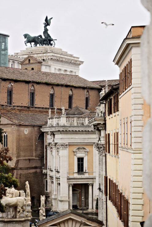 Campidoglio Rome. View of the Capitol building and the Vittoriano. - MyVideoimage.com | Foto stock & Video footage