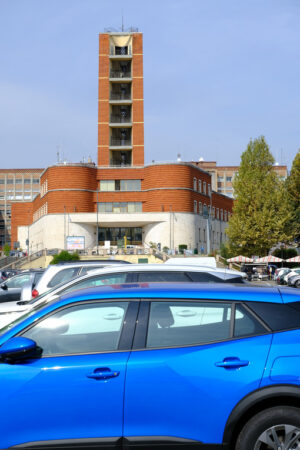 Car parking in Asti. Parking in Piazza del Palio in Asti. Stock photos. - MyVideoimage.com | Foto stock & Video footage