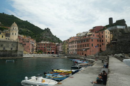 Case delle Cinque Terre. Colorful village houses overlooking the sea. Stock photo royalty free. - MyVideoimage.com | Foto stock & Video footage