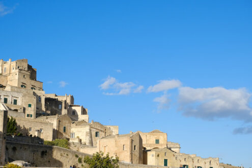 Case in tufo a Matera Houses in tuff stone from the city of Matera. Many homes are transformed into hotels and B &amp - MyVideoimage.com | Foto stock & Video footage