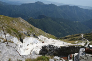 Cave del Corchia. White marble quarries on Monte Corchia. Stock photos. - MyVideoimage.com | Foto stock & Video footage