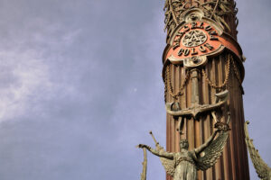 Christopher Columbus monument at the port of Barcelona - MyVideoimage.com