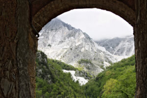 Colonnata quarries.  Mountains with the Carrara White Marble quarries seen from Colonnata. The ancient town of marble quarrymen is famous for the production of lard. Colonnata, Carrara, Tuscany, Italy. - MyVideoimage.com | Foto stock & Video footage