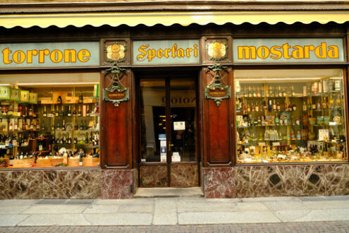 Cremona mustard shop. Cremona wine, mustard and nougat shop. Stock photos. - MyVideoimage.com | Foto stock & Video footage