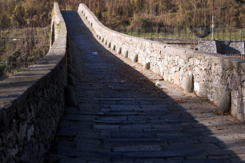 Devil’s Bridge or Ponte della Maddalena. Lucca, Borgo a Mozzano. - MyVideoimage.com