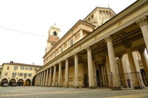 Duomo di Novara. Cathedral of Santa Maria Assunta in Novara. Foto stock royalty free. - MyVideoimage.com | Foto stock & Video footage