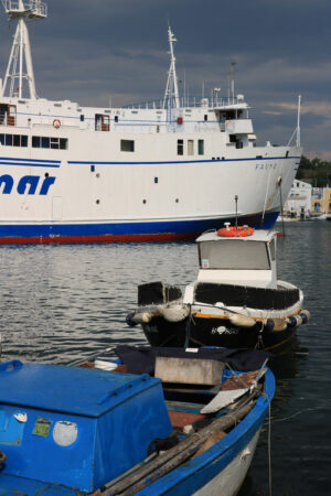 Ferry boat enters the port. The port of Ischia is housed in an a - MyVideoimage.com