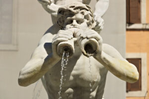 Fontana del Moro in Piazza Navona in Rome. Roma foto. - MyVideoimage.com