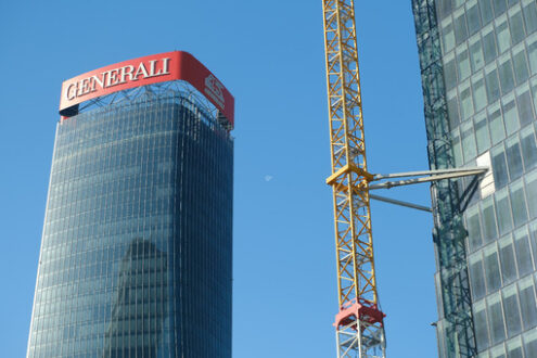 Generali Milano Assicurazioni Generali tower of Zaha Hadid, a complex of three towers. Milan. Libeskind tower of PwC under construction to Citylife. Milano foto - MyVideoimage.com | Foto stock & Video footage