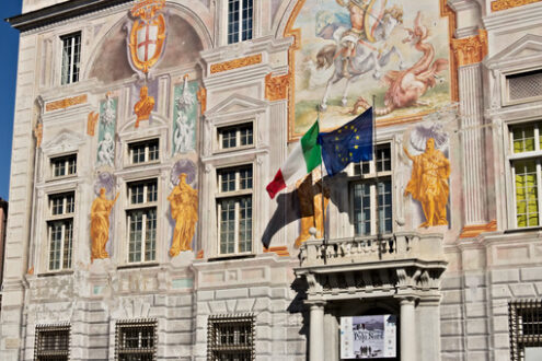 Genoa, Italy. 04/05/2019. Palace of San Giorgio - MyVideoimage.com | Foto stock & Video footage