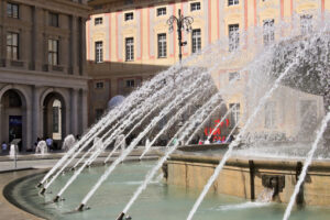 Genoa. Fountain of Piazza de Ferrari. - MyVideoimage.com | Foto stock & Video footage