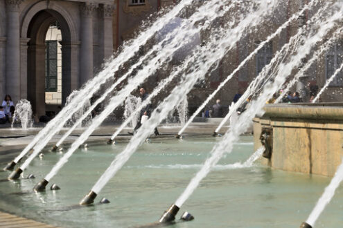 Genoa. Fountain of Piazza de Ferrari. - MyVideoimage.com | Foto stock & Video footage