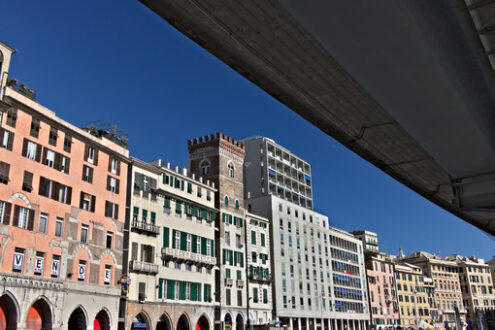 Genoa. Palaces overlooking the ancient port - MyVideoimage.com | Foto stock & Video footage