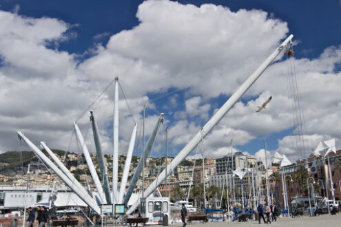 Genoa. The BIGO, panoramic lift. - MyVideoimage.com | Foto stock & Video footage