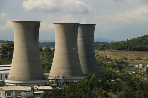 Geothermal power plant for electricity production. Condensation towers in reinforced concrete. Larderello, Tuscany, - MyVideoimage.com | Foto stock & Video footage