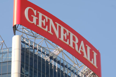 Grattacieli Milano. Torre Assicurazioni Generali. Assicurazioni Generali tower with sign logo. Three towers. Milan. CityLife includes three skyscrapers and pedestrian areas with greenery. Company building - MyVideoimage.com | Foto stock & Video footage