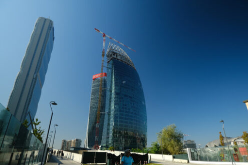 Grattacieli a Milano Citylife. Three Citylife towers designed by Isozaki, Hadid and Libeskind. Milan. CityLife includes three skyscrapers and  areas with tree and green gardens. - MyVideoimage.com | Foto stock & Video footage