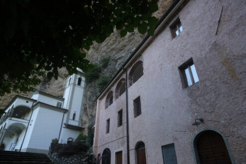 Hermitage of Calomini on the Tuscan mountains of the Apuan Alps, in Garfagnana. - MyVideoimage.com | Foto stock & Video footage