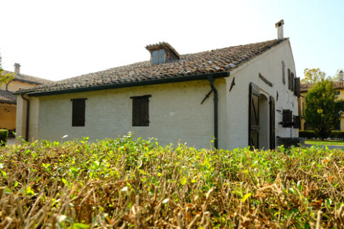 House of Giuseppe Verdi. Giuseppe Verdi’s farmhouse and garden. Stock photos. - MyVideoimage.com | Foto stock & Video footage