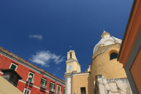 Isola di Procida. Church with bell tower and buildings in the square on the Island - MyVideoimage.com | Foto stock & Video footage