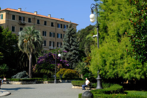 La Spezia gardens. La Spezia public gardens. Stock photos. - MyVideoimage.com | Foto stock & Video footage