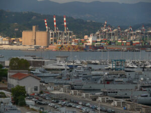 La spezia port. Military port and commercial port. Stock photos. - MyVideoimage.com | Foto stock & Video footage