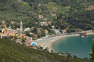 Levanto. Panorama. Town of Levanto seen from the hills, near the Cinque Terre. - MyVideoimage.com | Foto stock & Video footage