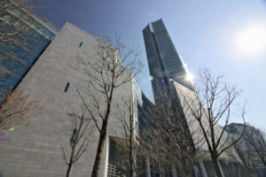 Lombardy architecture. Milan. Building headquarters of the Lombardy Region built with glass facade. - MyVideoimage.com | Foto stock & Video footage