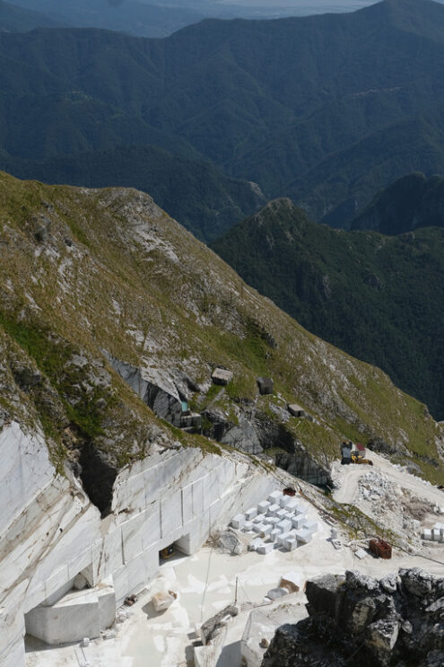 Marble quarry. White marble quarries on Monte Corchia. Stock photos. - MyVideoimage.com | Foto stock & Video footage