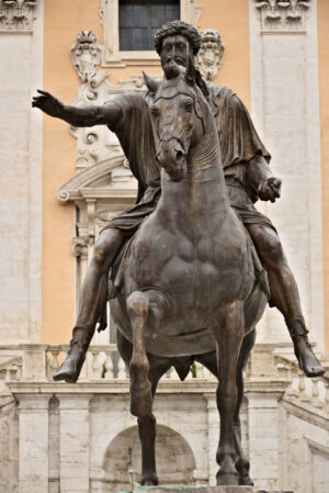 Marco Aurelio. Scultura al Campidoglio. Roma. Rome, Equestrian statue of Marcus Aurelius on the Capitol. Bronze sculpture in the center of the square designed by Michelangelo. - MyVideoimage.com | Foto stock & Video footage