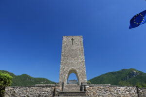 Memoriale di Sant’Anna di Stazzema. Ossuary monument of Sant’Anna di Stazzema. Memorial of the Nazi massacre of 12 August 1944. - MyVideoimage.com | Foto stock & Video footage