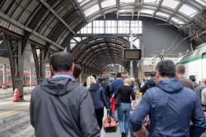 Milan, Central Station. Travelers in transit - MyVideoimage.com