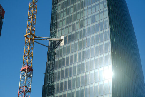 Milan skyscrapers. Libeskind towe under construction. Milan. CityLife includes three skyscrapers and pedestrian areas with greenery. - MyVideoimage.com | Foto stock & Video footage