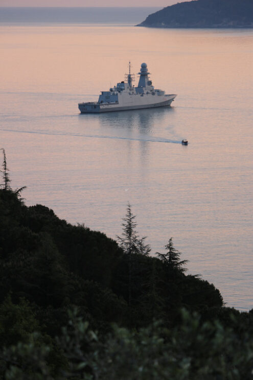 Military ship. La Spezia - MyVideoimage.com | Foto stock & Video footage