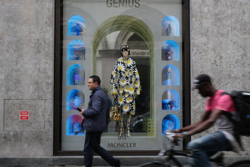 Moncler Milan Via Montenapoleone. Moncler boutique  with shop windows on Via Montenapoleone in Mil - MyVideoimage.com | Foto stock & Video footage