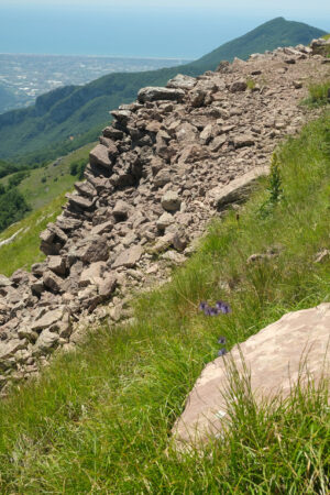 Monte Matanna panorama. Versilia panorama from Monte Matanna, Alpi Apuane. Stock photos. - MyVideoimage.com | Foto stock & Video footage