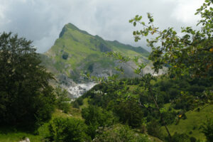 Monte Sagro in the Apuan Alps. - MyVideoimage.com | Foto stock & Video footage