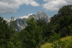 Mountains of the Apuan Alps. The Pizzo d’Uccello. - MyVideoimage.com | Foto stock & Video footage