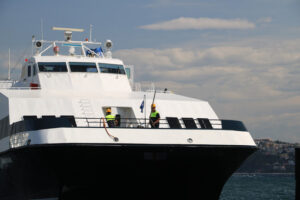 Napoli gulf. Ferry boat in the Gulf of Naples. In the background, the seaside - MyVideoimage.com | Foto stock & Video footage