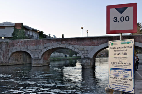 Naviglio Canal and stone bridge of the late nineteenth century. - MyVideoimage.com