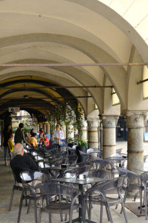 Outdoor bar tables on the porch. - MyVideoimage.com | Foto stock & Video footage