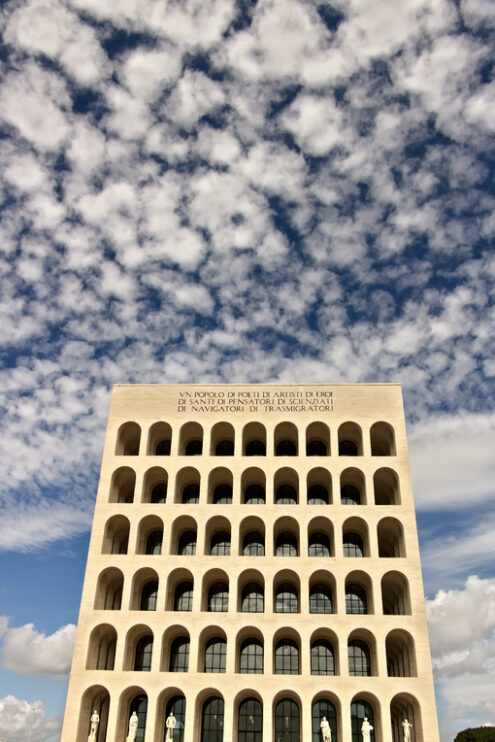 Palazzo Civiltà Italiana, Roma EUR. Palace of Italian Civilization built in Rome EUR. Fendi exhibition. Roma foto. - MyVideoimage.com | Foto stock & Video footage