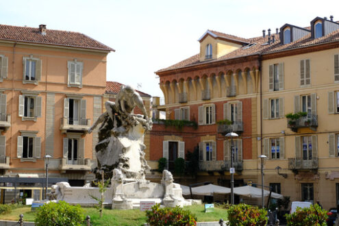 Piazza Medici. Cantarana Aqueduct Fountain. Stock photos. - MyVideoimage.com | Foto stock & Video footage